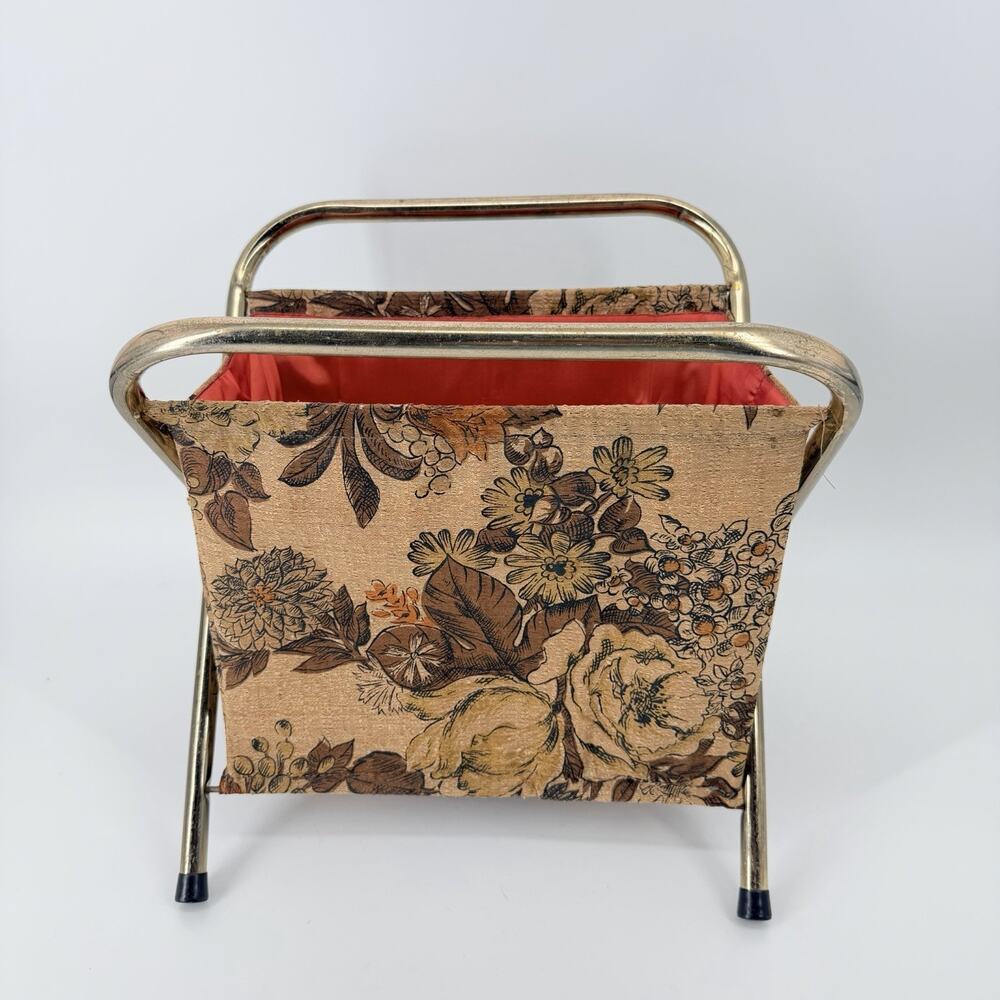 Vintage 70's Folding Knitting & Sewing Yarn Caddy